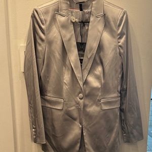 White House Black market suit set Size: 4